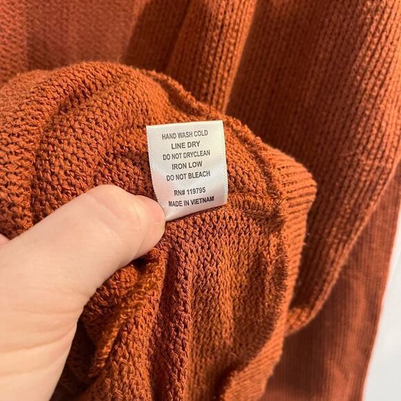 Sadie & Love Burnt Orange V Neck Pocket Cardigan Size Large - Picture 3 of 8